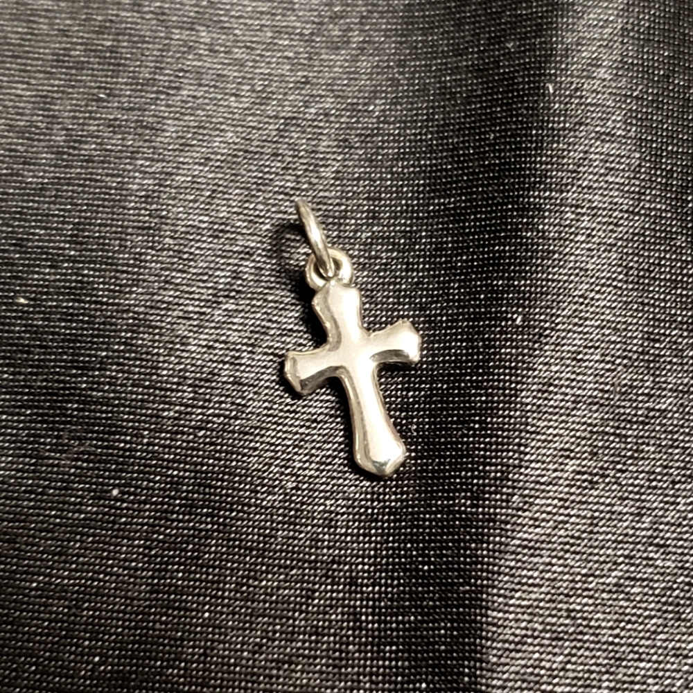 James Avery small flared cross pendant